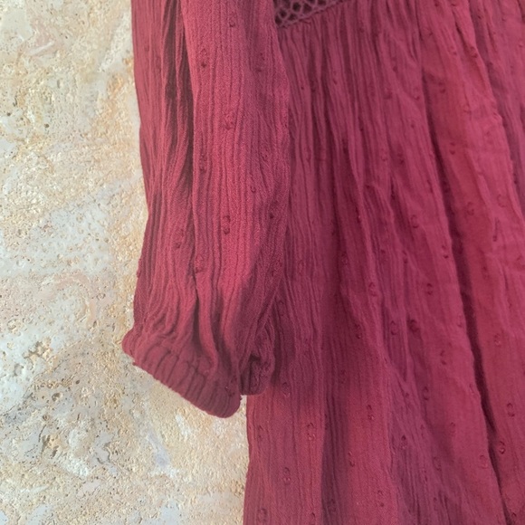 Arizona Jeans Co. Embroidered Floral Burgundy Top - Picture 8 of 11